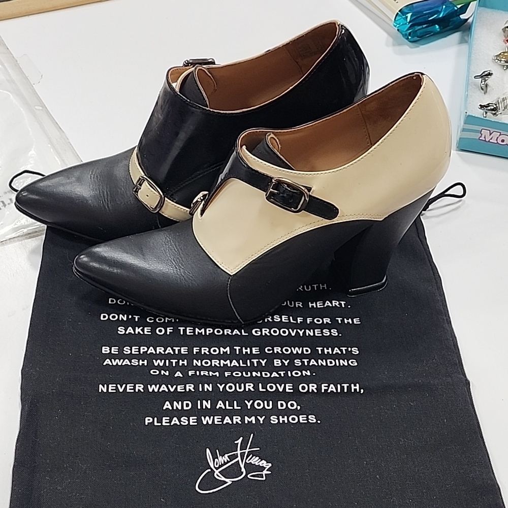 John Fluevog Glenham Monkstrap Heeled Black and Cream Heeled Shoes Size 7.5